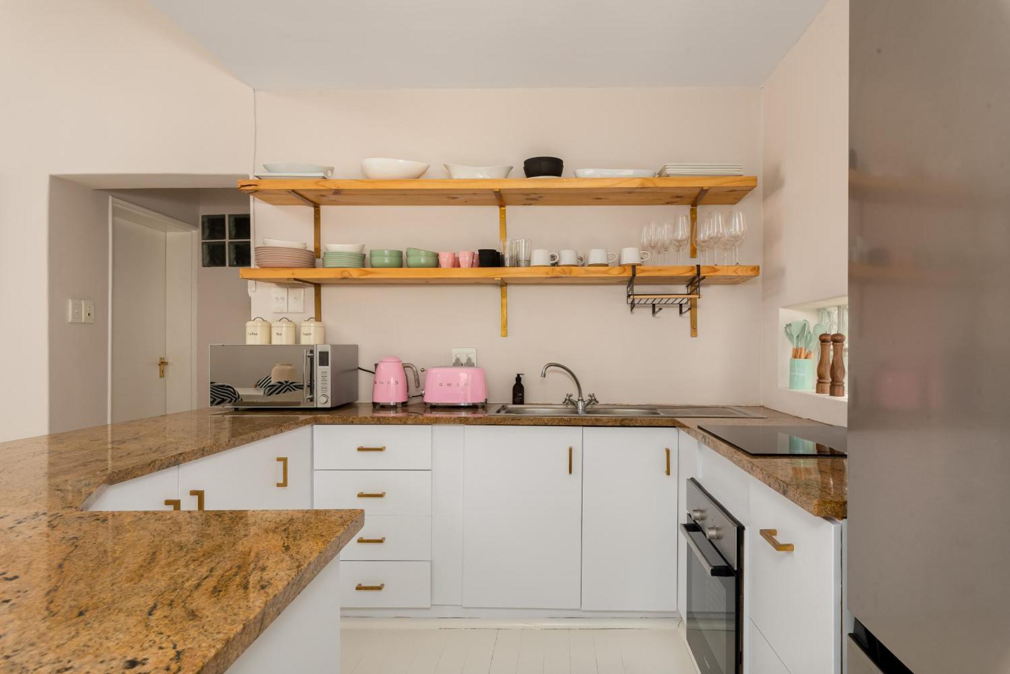 Apartment Oliver Court 4 Cape Town