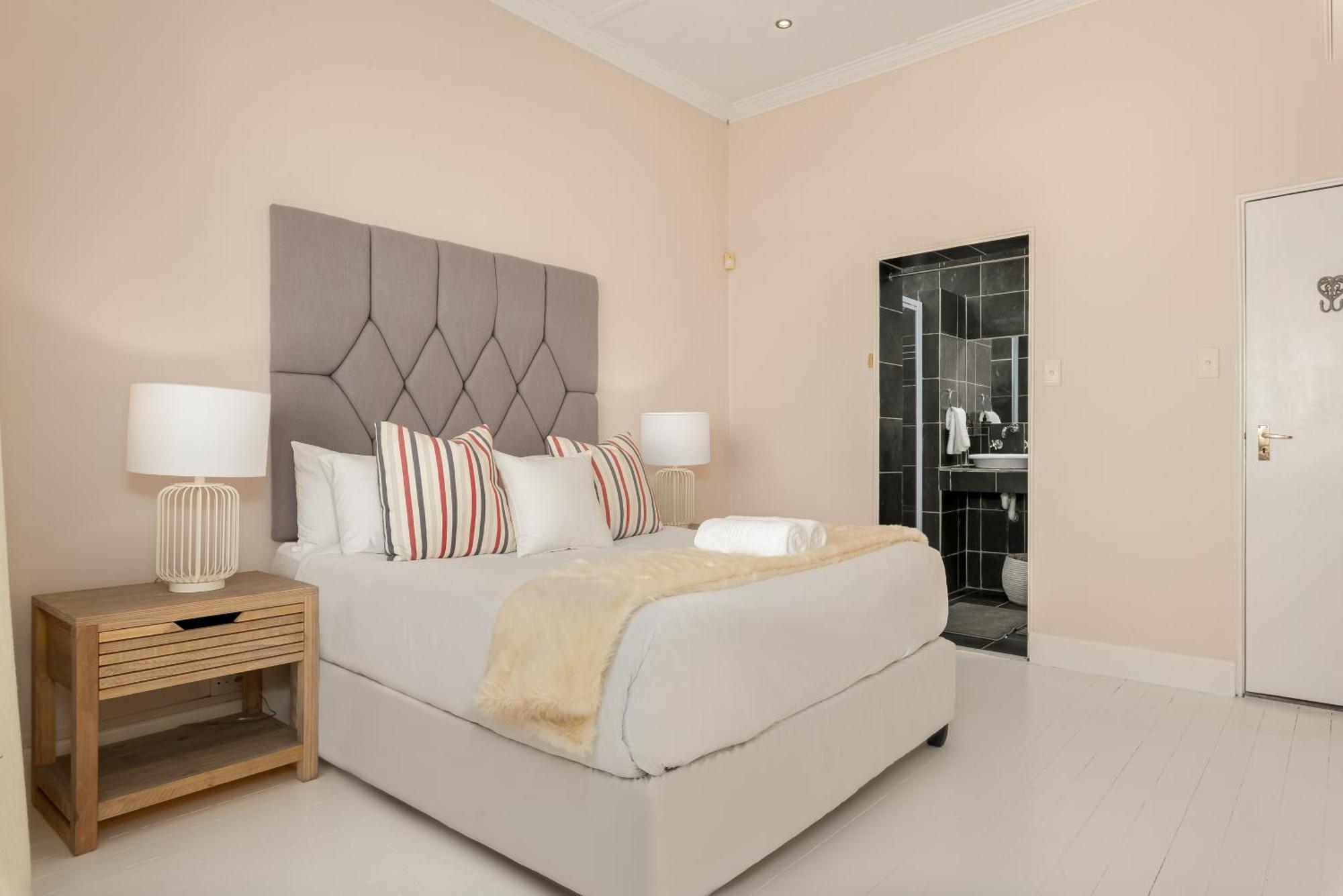 Oliver Court 4 Cape Town
