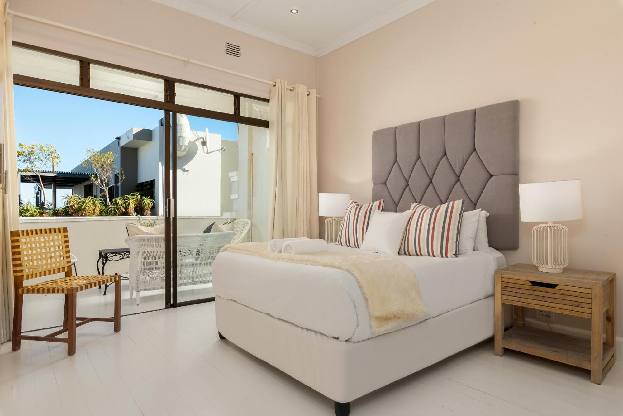 Oliver Court 4 Cape Town