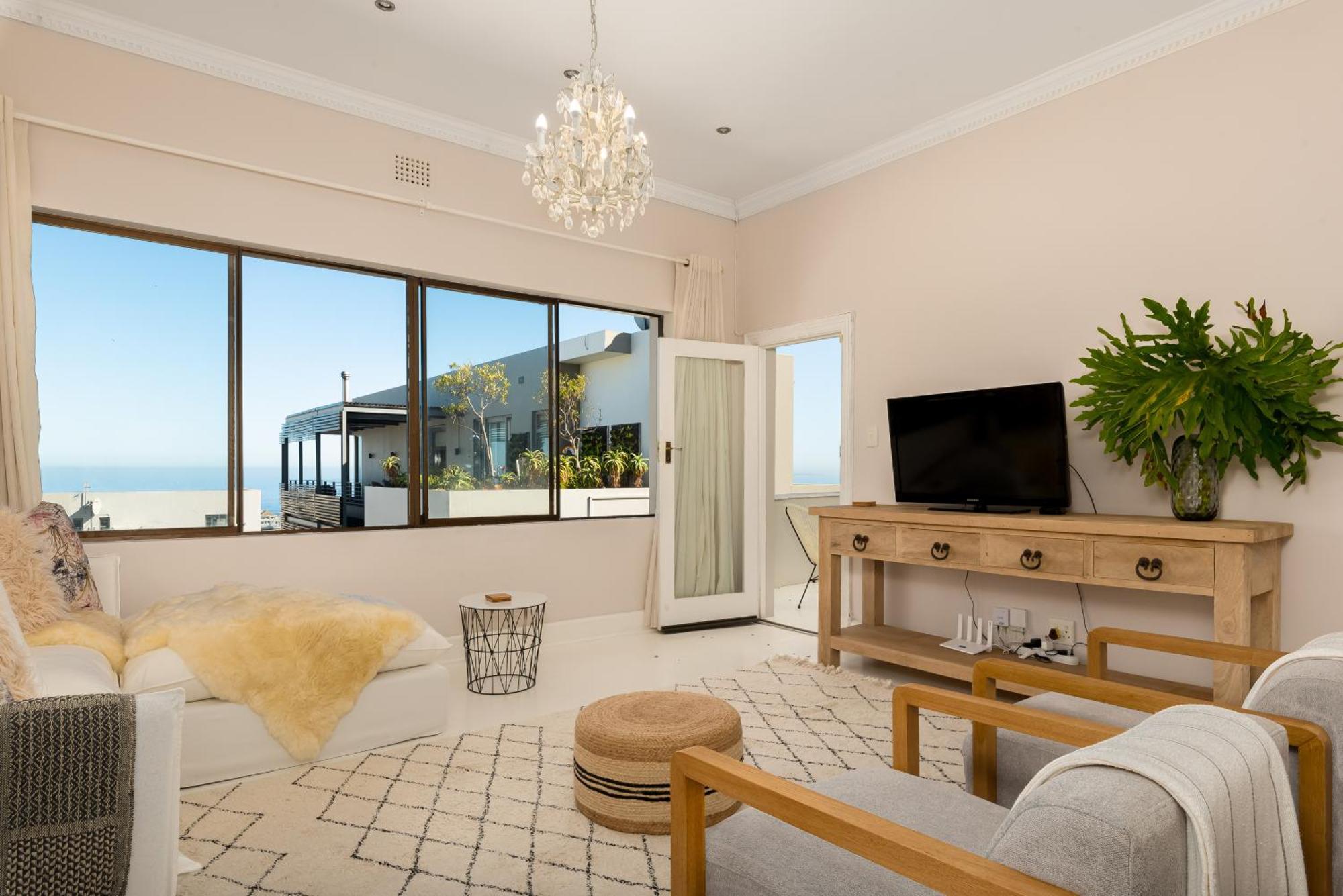 Oliver Court 4 Apartment Cape Town