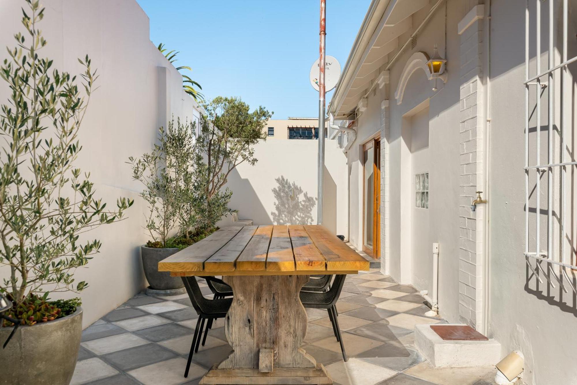 Apartment Oliver Court 4 *