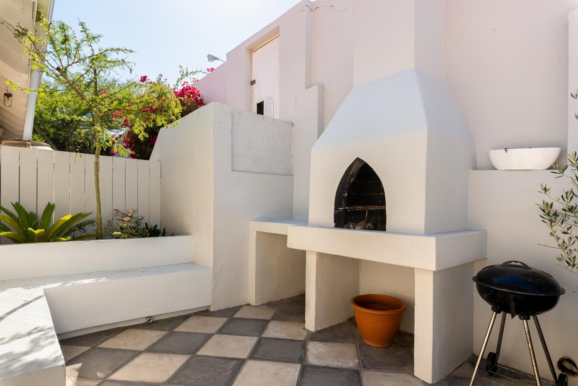Oliver Court 4 Apartment Cape Town